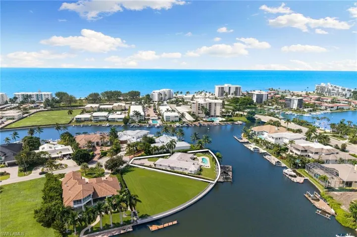 205 Spring Line Dr, Naples, Florida 34102