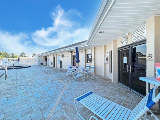 15  Fountain View  BLVD, North Fort Myers, FL 33903