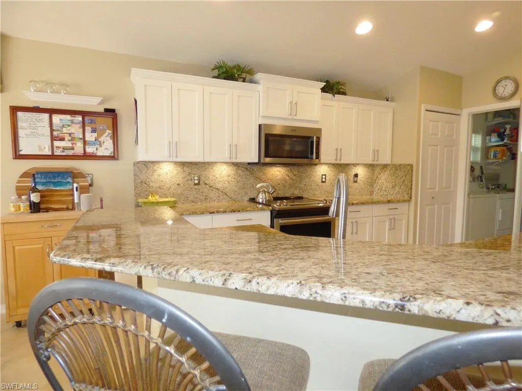 9159 Shadow Glen WAY, Fort Myers, FL 33913,224090617