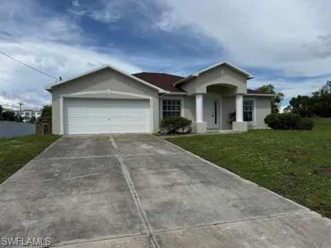 2101 Sw 25th St, Cape Coral, Florida 33914