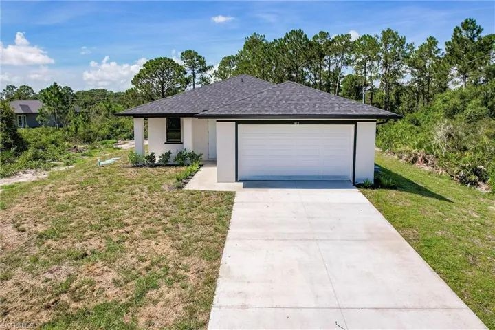 2519  56th W ST, Lehigh Acres, FL 33971