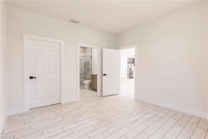 2519  56th W ST, Lehigh Acres, FL 33971