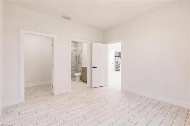 2519  56th W ST, Lehigh Acres, FL 33971