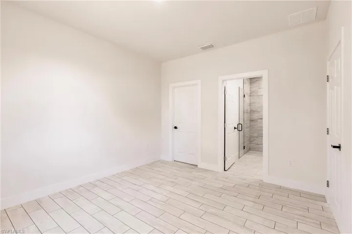 2519  56th W ST, Lehigh Acres, FL 33971