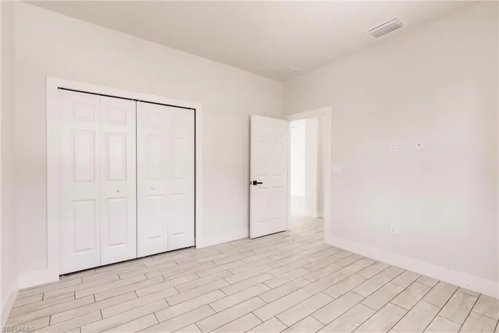 2519  56th W ST, Lehigh Acres, FL 33971