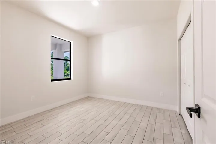 2519  56th W ST, Lehigh Acres, FL 33971
