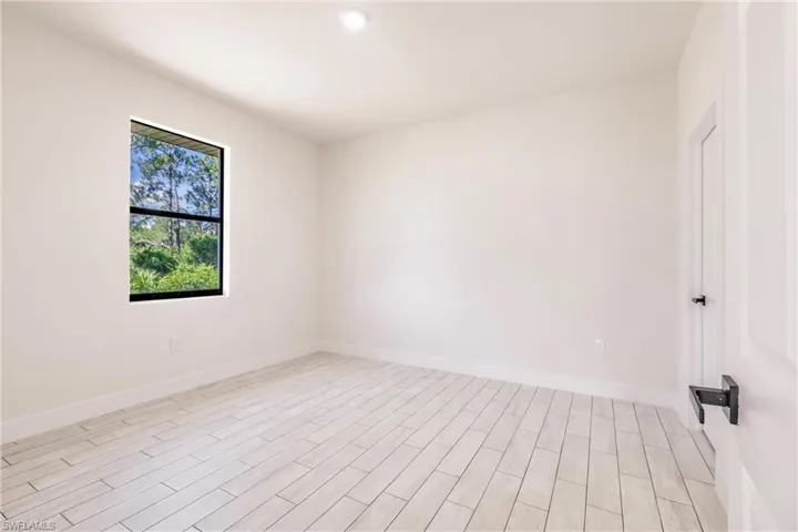 2519  56th W ST, Lehigh Acres, FL 33971