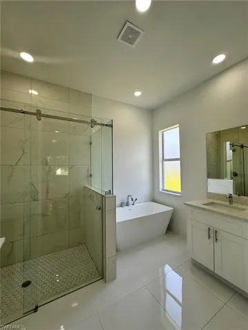 312  Panorama  AVE, Lehigh Acres, FL 33974