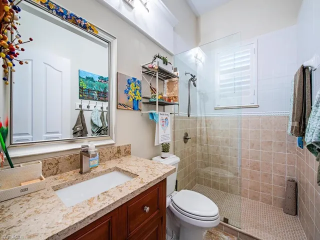 Full Guest bathroom