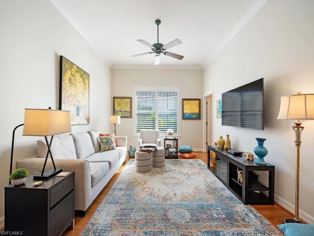 Den/TV room