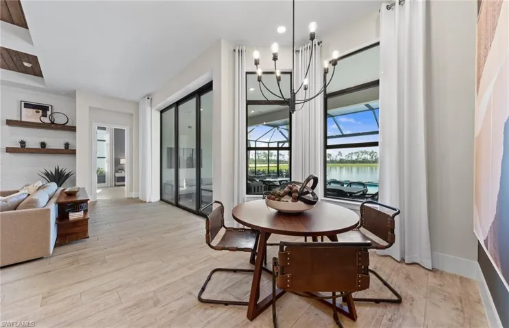 Interior photos are of a staged model home. Illustration purposes only. Options may vary.