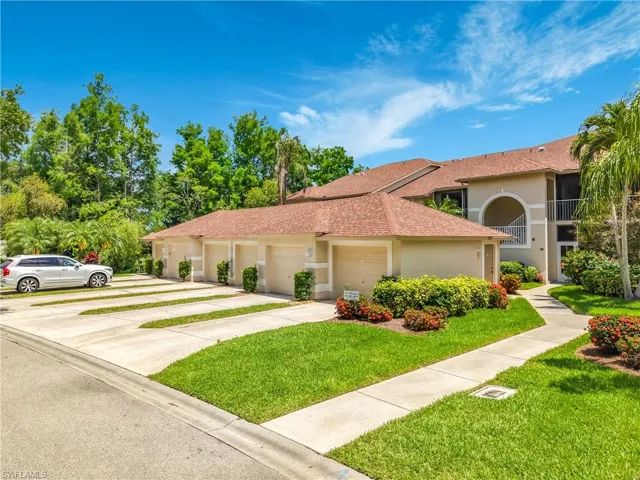 14261 Hickory Links Ct 1211, Fort Myers, Florida 33912
