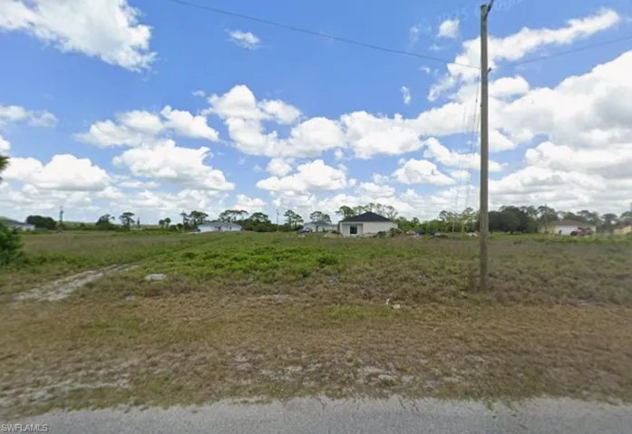 View of yard featuring a view of countryside