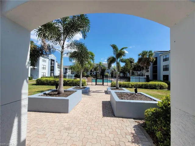 13625  Eagle Ridge  DR, Fort Myers, FL 33912