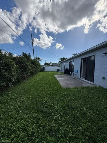 View of yard featuring a patio