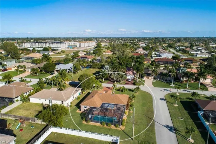3832 Sw 20th Ave, Cape Coral, Florida 33914