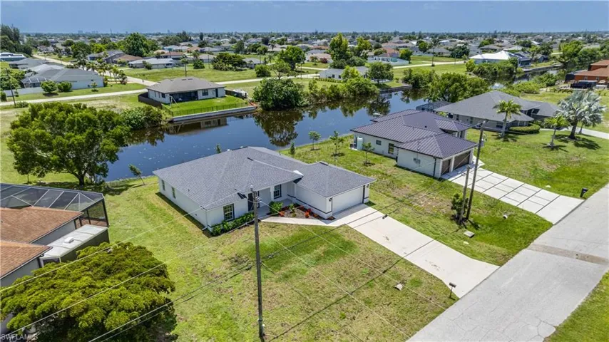 1509 Nw 3rd Pl, Cape Coral, Florida 33993