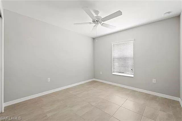 1402/1404  Trafalgar  PKWY, CAPE CORAL, FL 33991