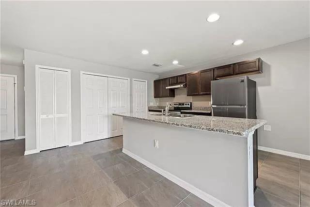 1402/1404  Trafalgar  PKWY, CAPE CORAL, FL 33991