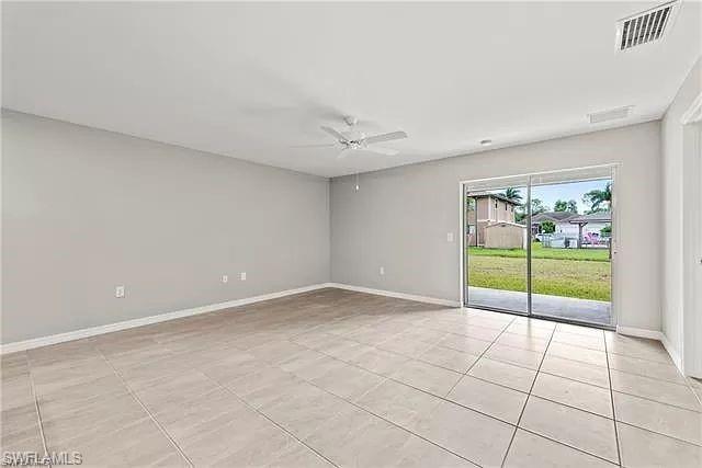 1402/1404  Trafalgar  PKWY, CAPE CORAL, FL 33991