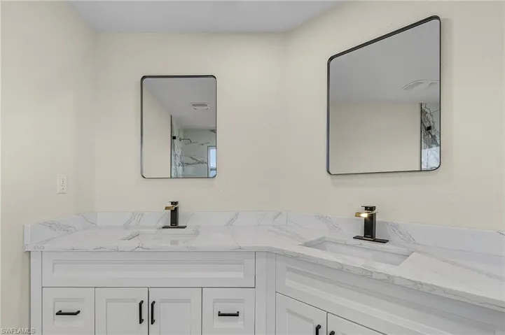 Bathroom with vanity in Master Bathroom