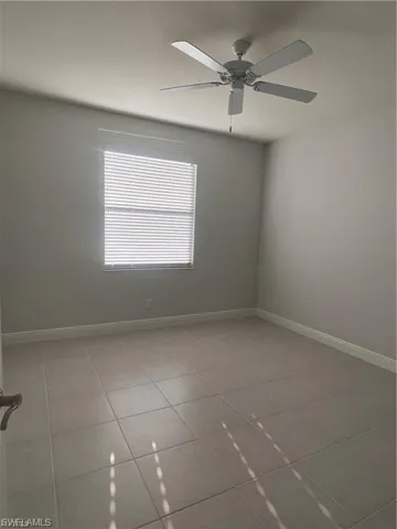 305 NE 19th  PL, Cape Coral, FL 33909