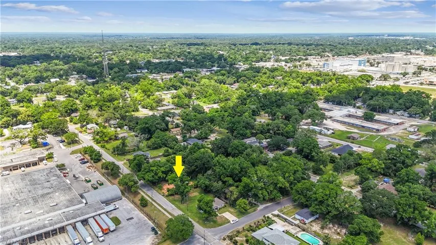 1300 Blk W Bobe St, Pensacola Fl 34746