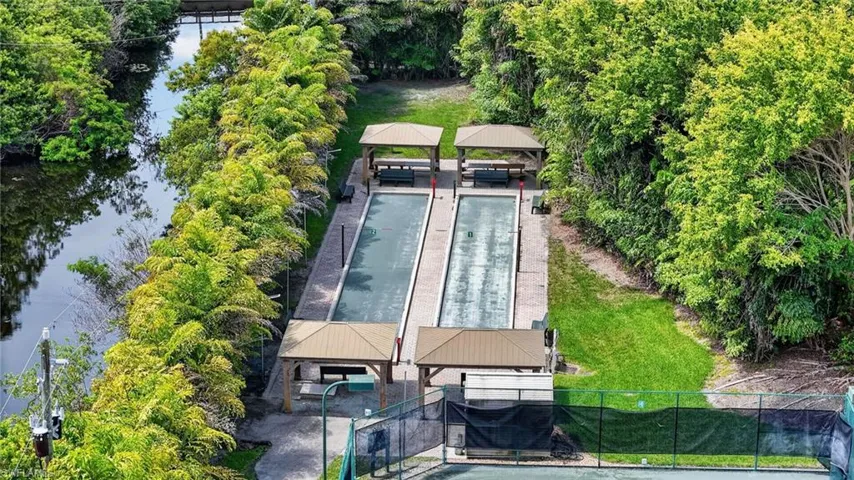 6528 Huntington Lakes Cir 202, Naples, Florida 34119