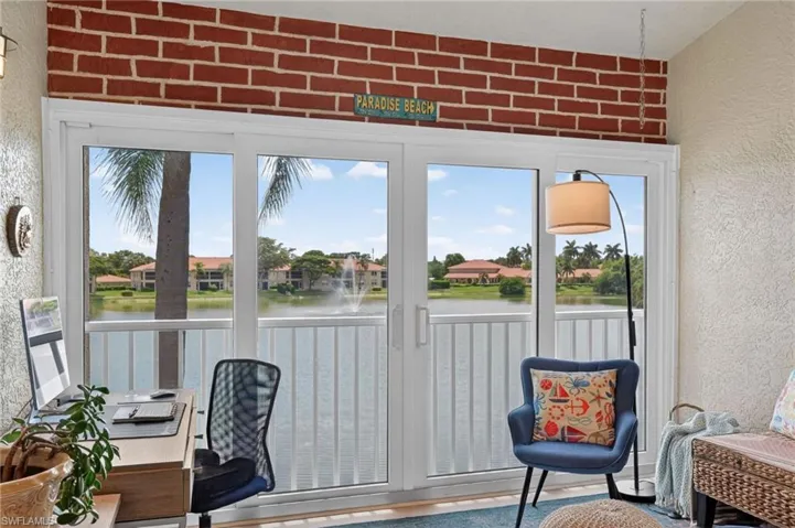 6528 Huntington Lakes Cir 202, Naples, Florida 34119