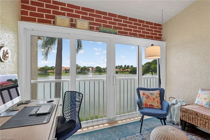 6528 Huntington Lakes Cir 202, Naples, Florida 34119