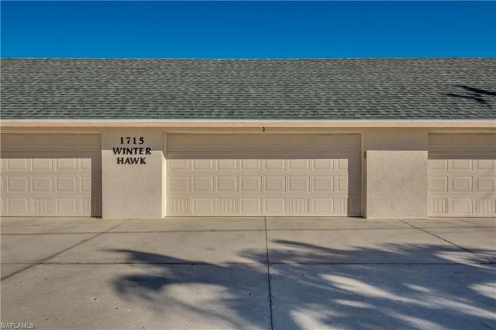 2 CAR GARAGE WITH STORAGE UP ABOVE GARAGE
