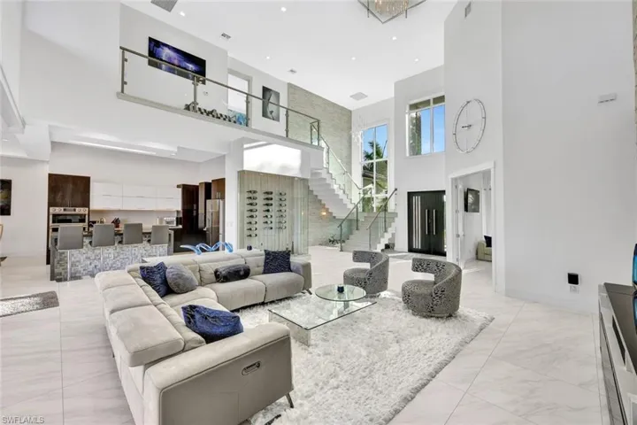 Wow! This floorplan just flows!