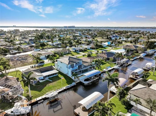 5610 De Soto Ct, Cape Coral Fl 33904