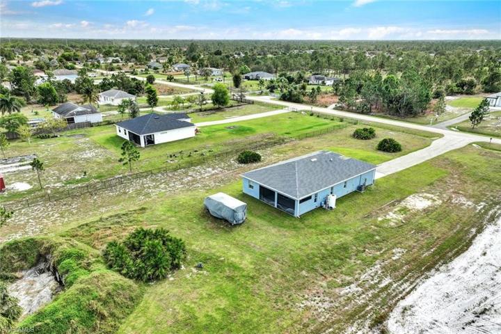 2623 45TH AVE NE, NAPLES FL 34120