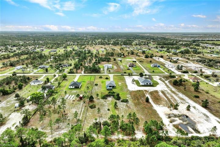 2623 45TH AVE NE, NAPLES FL 34120