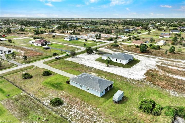 2623 45TH AVE NE, NAPLES FL 34120
