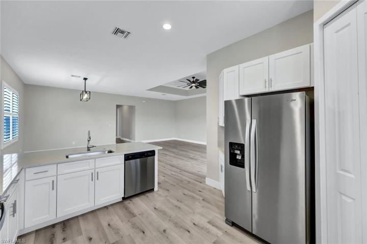 2623 45TH AVE NE, NAPLES FL 34120