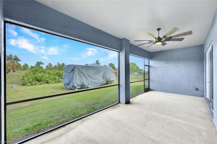 2623 45TH AVE NE, NAPLES FL 34120