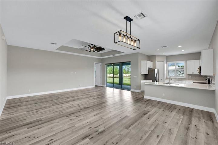 2623 45TH AVE NE, NAPLES FL 34120