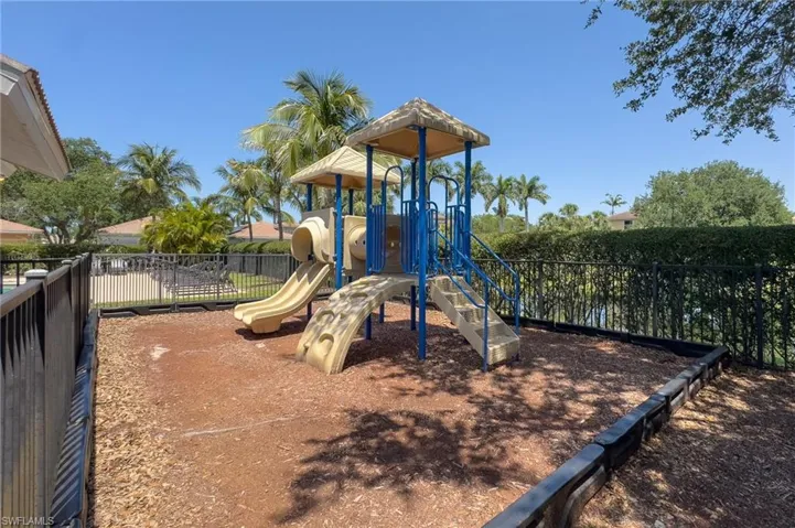 10190  Tin Maple  DR, Estero, FL 33928
