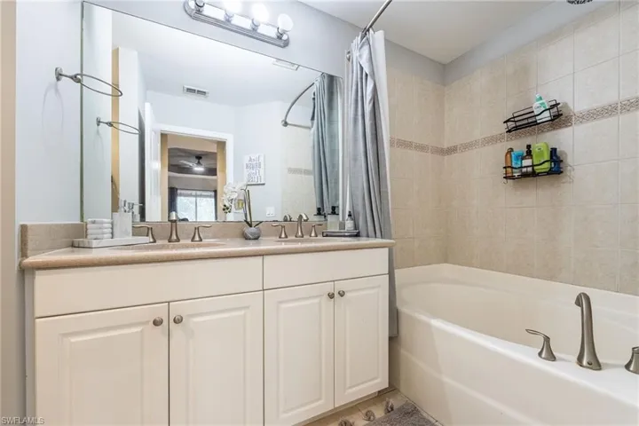 10190  Tin Maple  DR, Estero, FL 33928