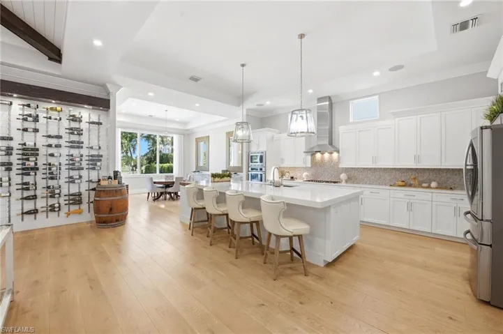 1651 Vinland Way, Naples, Florida 34105