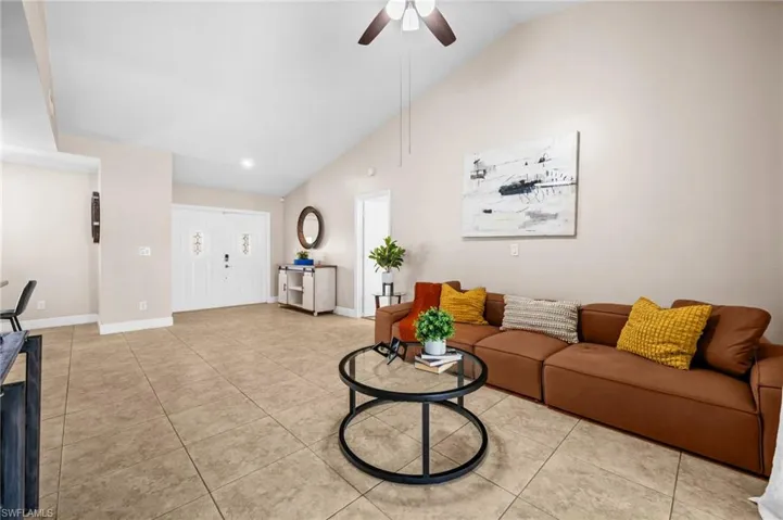 3411 Sw 2nd Ave, Cape Coral, Florida 33914