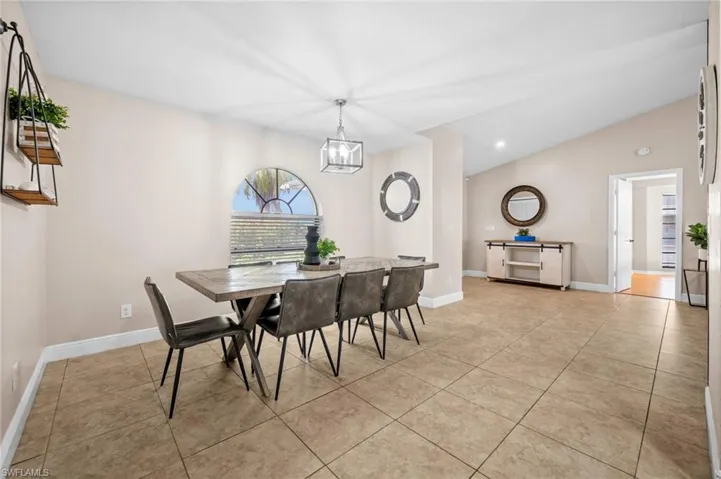 3411 Sw 2nd Ave, Cape Coral, Florida 33914