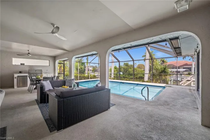 3411 Sw 2nd Ave, Cape Coral, Florida 33914