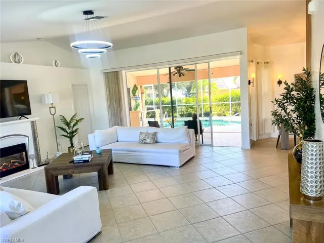 1124 SW 47th  ST, Cape Coral, FL 33914
