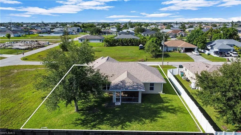 109 14th ST, Cape Coral, FL 33993,2025000227