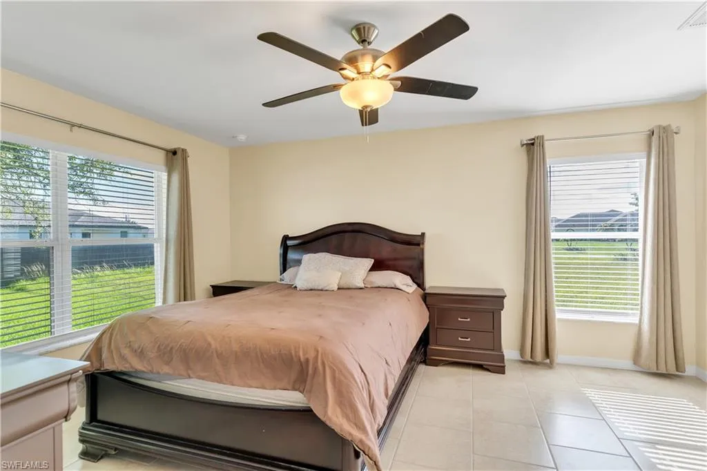 109 14th ST, Cape Coral, FL 33993,2025000227