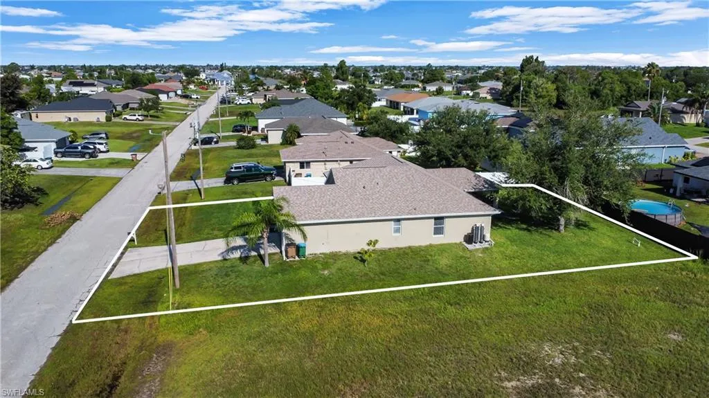 109 14th ST, Cape Coral, FL 33993,2025000227