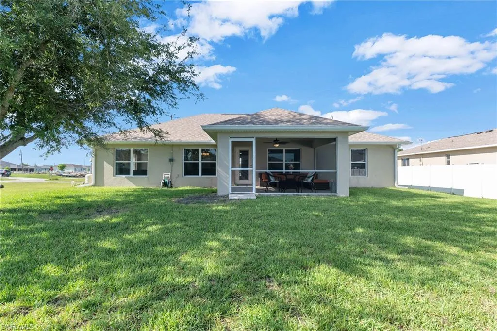 109 14th ST, Cape Coral, FL 33993,2025000227